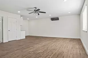 442 W McCart St, Krum, TX 76249 - Photo 29