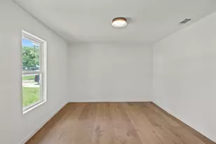 119 Circle Dr, Bogata, TX 75417 - Photo 11