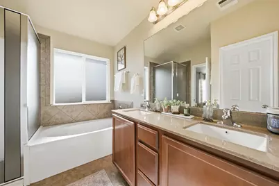 9808 Iron Horse Trail, Waco, TX 76708 - Photo 15