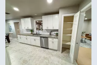 1605 Glenwick Drive, Plano, TX 75075 - Photo 11