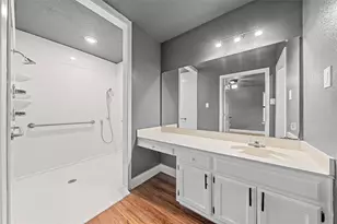 106 Willowcrest St, Mexia, TX 76667 - Photo 15