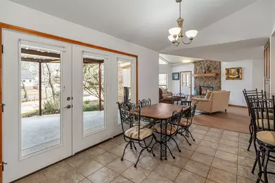 101 E Beverly Drive, Malakoff, TX 75148 - Photo 9