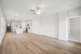 1205 Bridgewalk Dr, Princeton, TX 75071 - Photo 7