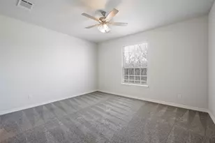 519 Mockingbird Ln, Denton, TX 76205 - Photo 9