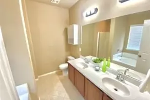 421 Goldstone Ln, Fort Worth, TX 76131 - Photo 9