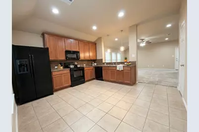 421 Goldstone Lane, Fort Worth, TX 76131 - Photo 5