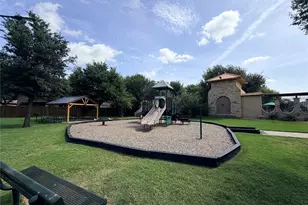 421 Goldstone Ln, Fort Worth, TX 76131 - Photo 25