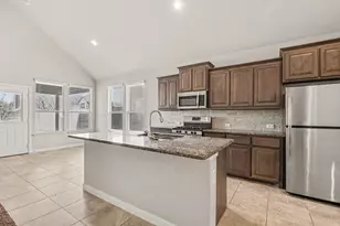 905 Falcon Rd, Argyle, TX 76226 - Photo 7