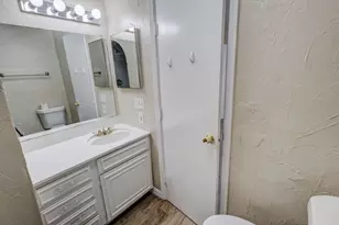 2101 Deerfield Dr, Carrollton, TX 75007 - Photo 17