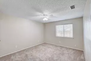 2101 Deerfield Dr, Carrollton, TX 75007 - Photo 19