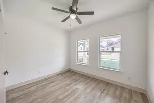 5100 Chapman St, Fort Worth, TX 76105 - Photo 17