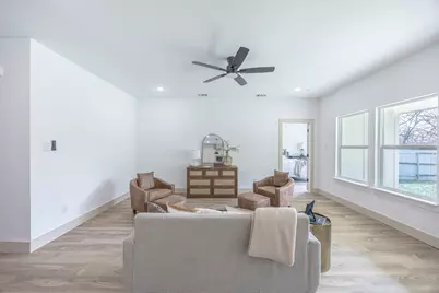 5100 Chapman Street, Fort Worth, TX 76105 - Photo 9