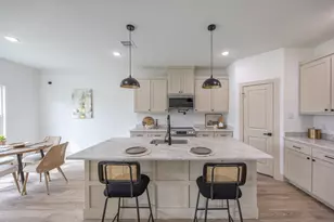 5100 Chapman St, Fort Worth, TX 76105 - Photo 5