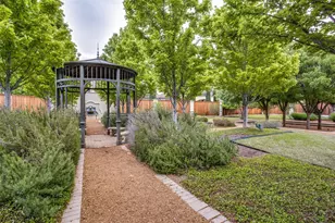 5609 Chalice Dr, Plano, TX 75024 - Photo 35