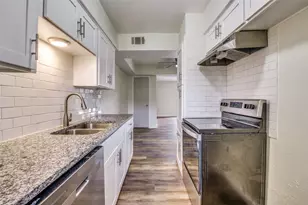 226 Rolling Hills Pl, Lancaster, TX 75146 - Photo 11