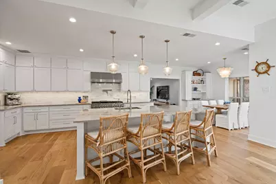 7211 Pleasant View Drive, Dallas, TX 75231 - Photo 9