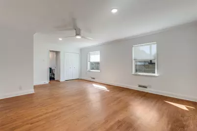 7236 Wake Forrest Drive, Dallas, TX 75214 - Photo 17