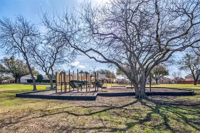 8412 Silverton Drive, Frisco, TX 75033 - Photo 5