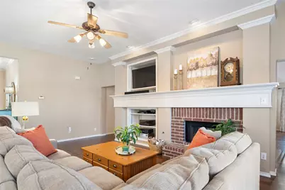 8412 Silverton Drive, Frisco, TX 75033 - Photo 9