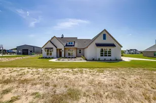 115 Esther Ct, Millsap, TX 76066 - Photo 33