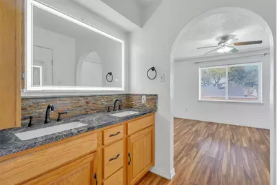 1031 Boston Boulevard, Bedford, TX 76022 - Photo 23