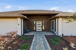 7736 Lone Moor Cir, Dallas, TX 75248 - Photo 39
