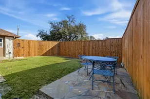 7736 Lone Moor Cir, Dallas, TX 75248 - Photo 37