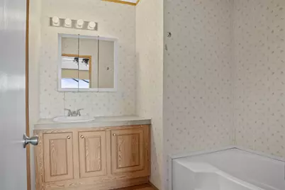 242 Private Road 4732, Rhome, TX 76078 - Photo 17