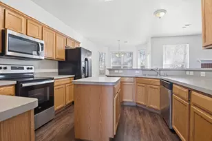 202 Bob White Dr, Red Oak, TX 75154 - Photo 5