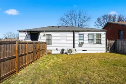 1652 N 17th Street, Waco, TX 76707 - Photo 13