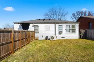 1652 N 17th St, Waco, TX 76707 - Photo 13