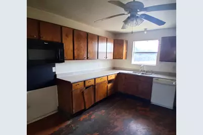 1767 Rs County Road 1610, Lone Oak, TX 75453 - Photo 13