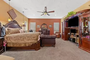 505 S Bluegrove Rd, Lancaster, TX 75146 - Photo 11