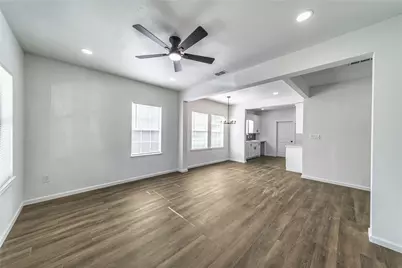 1014 Sycamore Avenue, Corsicana, TX 75110 - Photo 3