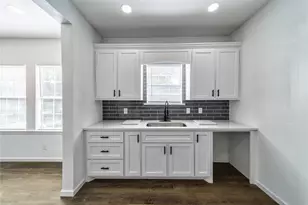 1014 Sycamore Ave, Corsicana, TX 75110 - Photo 11