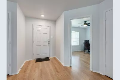 542 Del Mar Drive, Ponder, TX 76259 - Photo 3