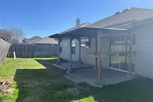 542 Del Mar Dr, Ponder, TX 76259 - Photo 23