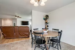 542 Del Mar Dr, Ponder, TX 76259 - Photo 11