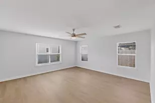 328 Cortland Cir, Roanoke, TX 76262 - Photo 7