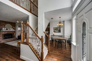 5820 Madison Dr, The Colony, TX 75056 - Photo 3