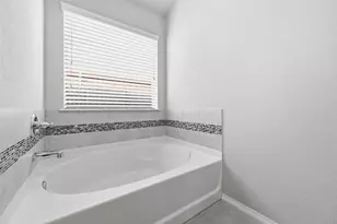 405 Elk Run Dr, Fort Worth, TX 76140 - Photo 21