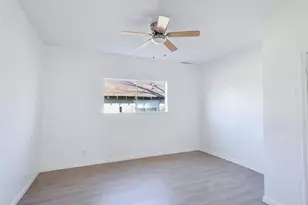 217 N Burdette Ave, Sherman, TX 75090 - Photo 9