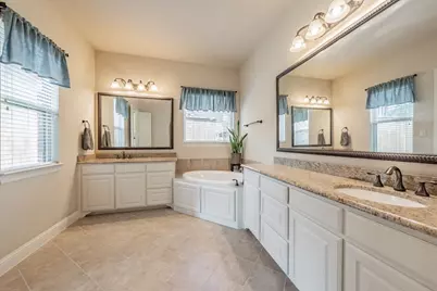 1008 Broadmoor Way, Roanoke, TX 76262 - Photo 21