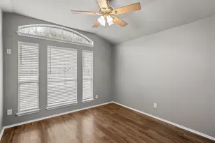 10248 Peony Ln, Waco, TX 76708 - Photo 21