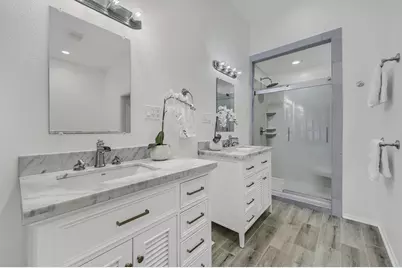 102 Santee Drive, Lake Kiowa, TX 76240 - Photo 19