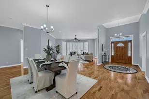 102 Santee Dr, Lake Kiowa, TX 76240 - Photo 7