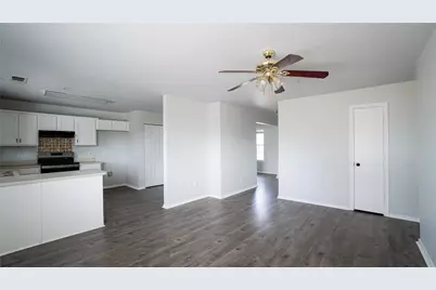 403 Er Ellis, Fate, TX 75087 - Photo 5