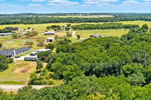 401 Taylor Rd, Weatherford, TX 76087 - Photo 1