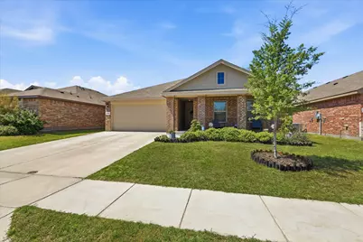 229 Abingdon Street, Azle, TX 76020 - Photo 3