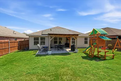 229 Abingdon Street, Azle, TX 76020 - Photo 29